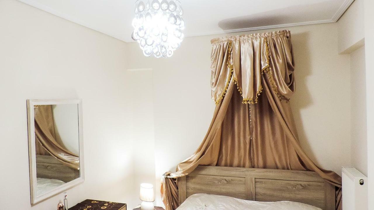 Penthouse Deluxe Apartment At بيرايوس المظهر الخارجي الصورة